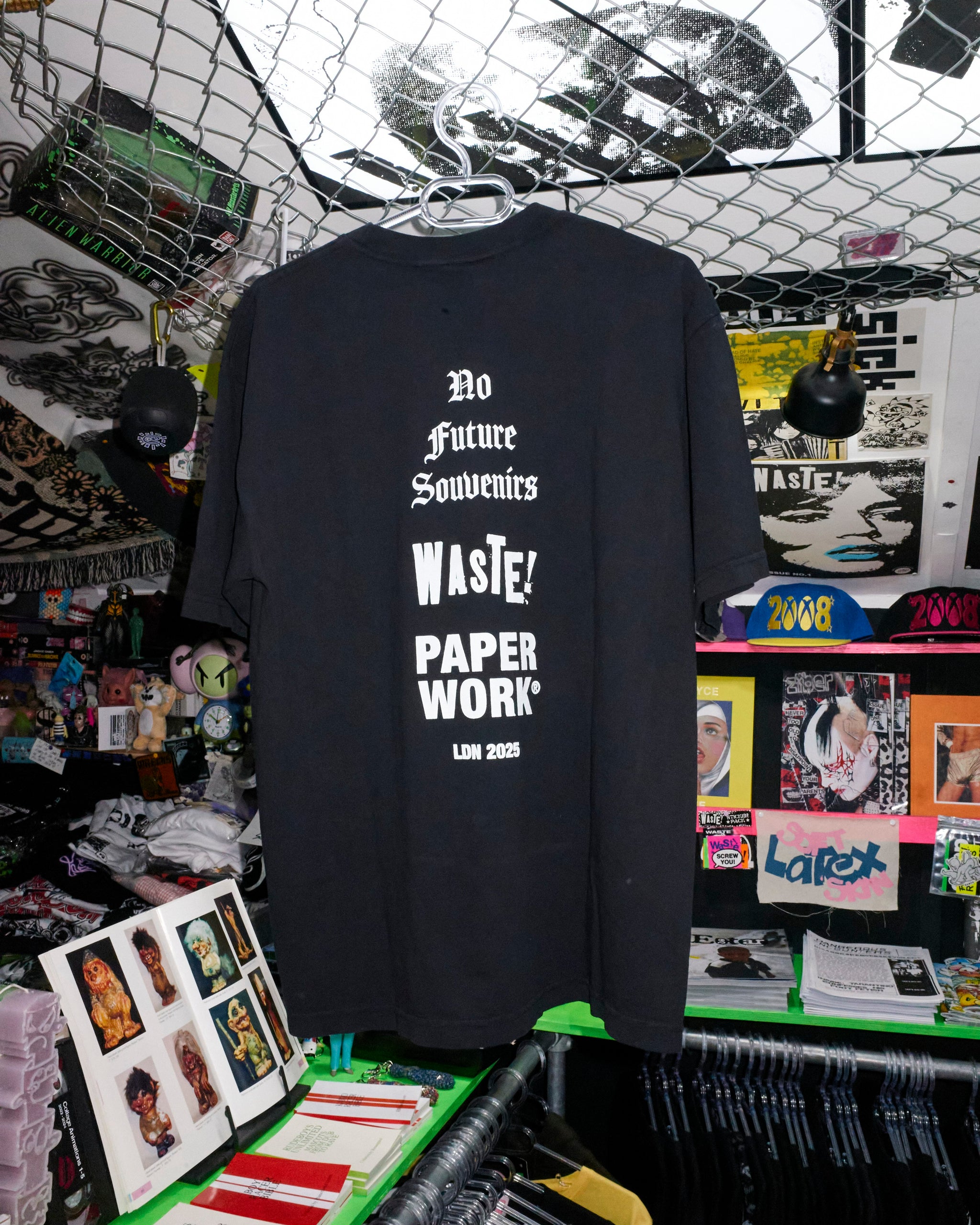 トップス Waste store London T shirt PAPER WORK X WASTE LONDON – Paperworknyc